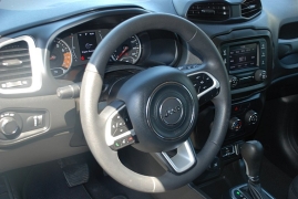 Used 2020 Jeep Renegade 4d SUV 4WD Sport at Bulldog Motors near Pasco, WA