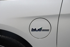Used 2016 Hyundai Sonata Plug-In Hybrid 4d Sedan at Bulldog Motors near Pasco, WA