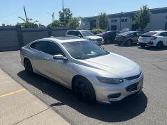 Used 2018  Chevrolet Malibu 4d Sedan LT at Bulldog Motors near Pasco&comma; WA