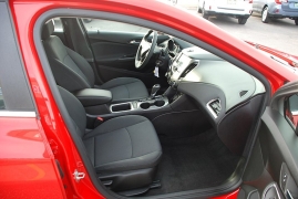 Used 2018  Chevrolet Cruze 4d Sedan LT Auto at Bulldog Motors near Pasco, WA