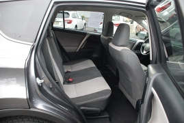 Used 2015  Toyota RAV4 4d SUV AWD LE at Bulldog Motors near Pasco&comma; WA