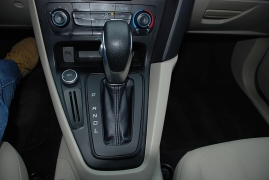 Used 2017  Ford Focus 4d Hatchback SE at Bulldog Motors near Pasco, WA