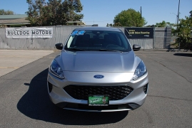 Used 2022 Ford Escape SE AWD at Bulldog Motors near Pasco, WA