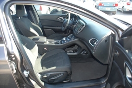 Used 2015 Chrysler 200 4d Sedan Limited I4 at Bulldog Motors near Pasco, WA