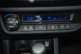 Used 2016  Toyota Corolla 4dr Sdn (Natl) at Bulldog Motors near Pasco, WA