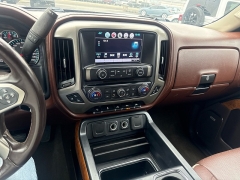 Used 2016  Chevrolet Silverado 1500 4WD Crew Cab High Country at Bulldog Motors near Pasco&comma; WA