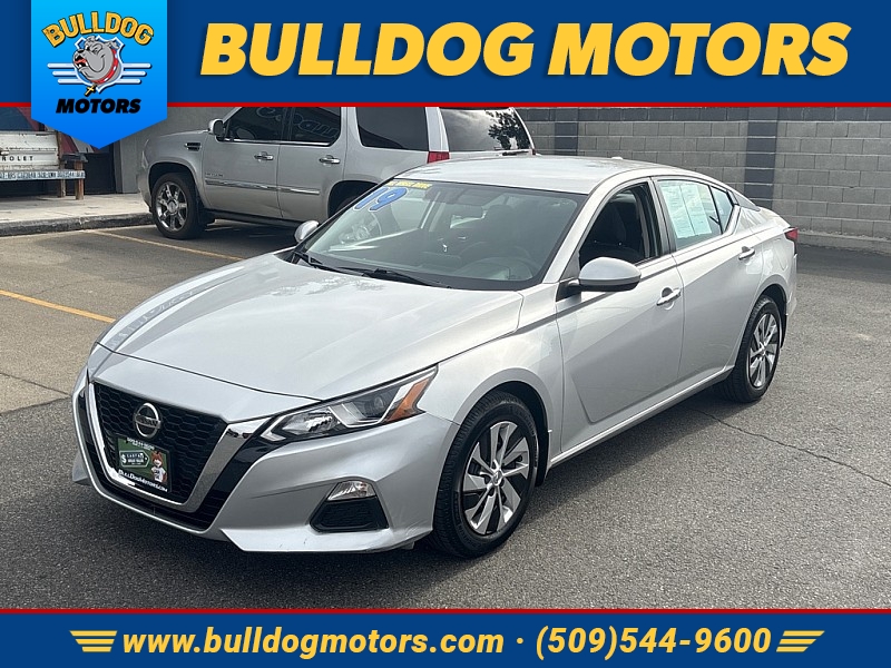 Used 2019  Nissan Altima 4d Sedan AWD 2&period;5L S at Bulldog Motors near Pasco&comma; WA