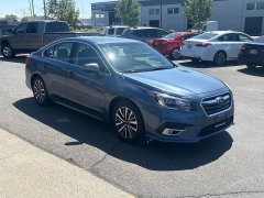 Used 2018  Subaru Legacy 4d Sedan 2&period;5i Premium at Bulldog Motors near Pasco&comma; WA