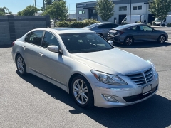 Used 2012  Hyundai Genesis 4d Sedan 4&period;6L at Bulldog Motors near Pasco&comma; WA