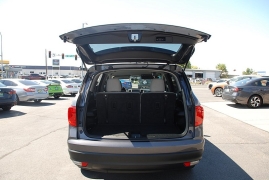 Used 2018 Honda Pilot 4d SUV AWD EX at Bulldog Motors near Pasco, WA