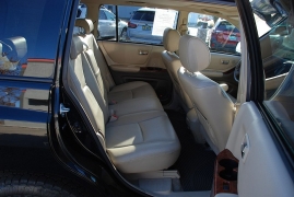 Used 2006  Toyota Highlander 4dr V6 4WD w&sol;3rd Row &lpar;Natl&rpar; at Bulldog Motors near Pasco&comma; WA