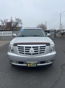 Used 2011  Cadillac Escalade 4d SUV AWD Premium at Bulldog Motors near Pasco&comma; WA
