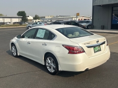 Used 2015  Nissan Altima 4dr Sdn I4 2&period;5 SV at Bulldog Motors near Pasco&comma; WA