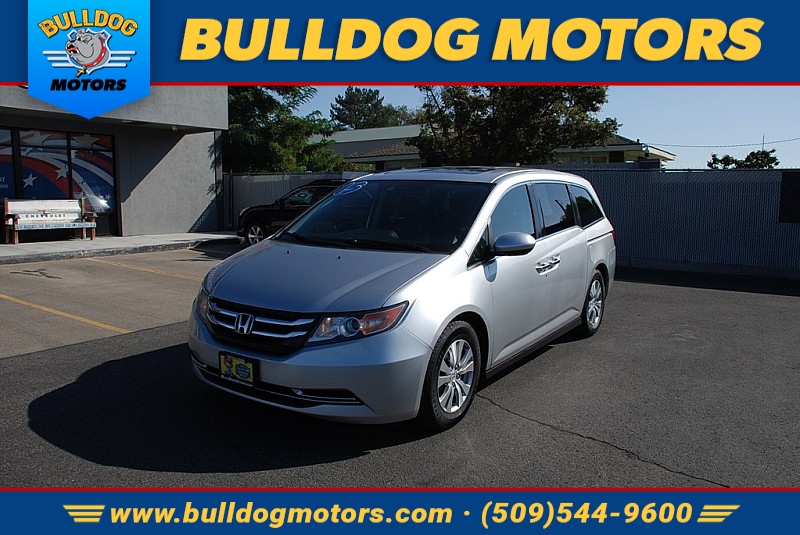 Used 2015  Honda Odyssey 5dr EX-L at Bulldog Motors near Pasco, WA