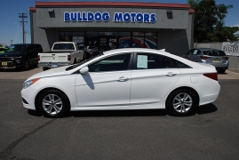 Used 2014 Hyundai Sonata 4d Sedan GLS at Bulldog Motors near Pasco, WA
