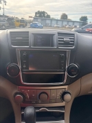 Used 2013  Toyota Highlander 4d SUV FWD at Bulldog Motors near Pasco&comma; WA