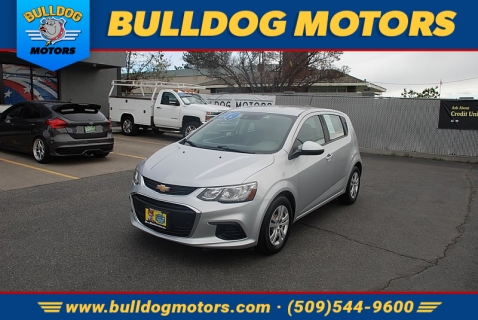 Used 2020 Chevrolet Sonic 4d Hatchback LT w/1FL at Bulldog Motors near Pasco, WA