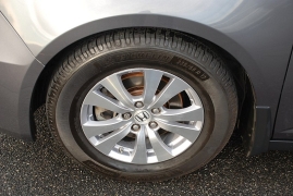 Used 2015  Honda Odyssey 4d Wagon EX at Bulldog Motors near Pasco, WA