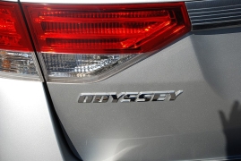 Used 2015 Honda Odyssey 5dr EX-L at Bulldog Motors near Pasco, WA
