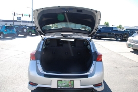 Used 2017 Toyota Corolla iM 5d Hatchback 6spd at Bulldog Motors near Pasco, WA
