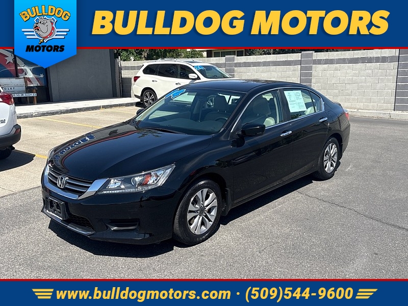 Used 2014  Honda Accord Sedan 4d LX CVT at Bulldog Motors near Pasco&comma; WA