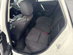 Used 2011  Mazda Mazda3 5dr HB Man s Sport at Bulldog Motors near Pasco&comma; WA