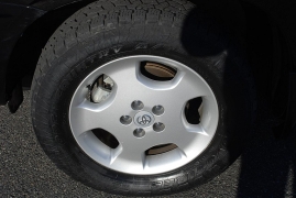 Used 2006  Toyota Highlander 4dr V6 4WD w&sol;3rd Row &lpar;Natl&rpar; at Bulldog Motors near Pasco&comma; WA