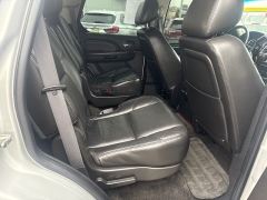 Used 2011  Cadillac Escalade 4d SUV AWD Premium at Bulldog Motors near Pasco&comma; WA