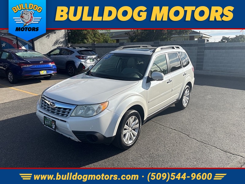 Used 2013  Subaru Forester 4dr Auto 2&period;5X Premium at Bulldog Motors near Pasco&comma; WA