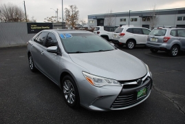 Used 2015  Toyota Camry 4d Sedan XLE V6 at Bulldog Motors near Pasco, WA