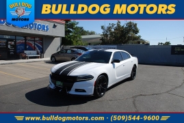 Used 2018 Dodge Charger 4d Sedan RWD SXT at Bulldog Motors near Pasco, WA