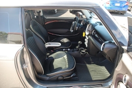 Used 2009 MINI Cooper Hardtop 2dr Cpe S at Bulldog Motors near Pasco, WA