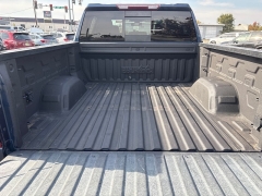 Used 2019  Chevrolet Silverado 1500 4WD Crew Cab 147" High Country at Bulldog Motors near Pasco&comma; WA
