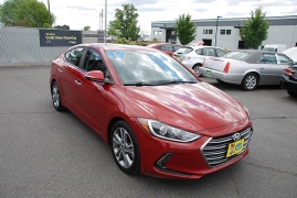 Used 2017 Hyundai Elantra 4d Sedan Limited at Bulldog Motors near Pasco, WA