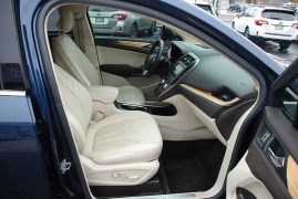 Used 2015  Lincoln MKC 4d SUV AWD Select at Bulldog Motors near Pasco, WA