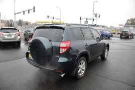 Used 2009  Toyota RAV4 4d SUV AWD Limited at Bulldog Motors near Pasco, WA