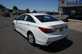 Used 2014 Hyundai Sonata 4d Sedan GLS at Bulldog Motors near Pasco, WA