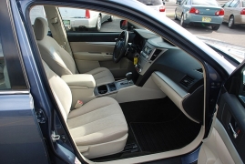 Used 2013 Subaru Legacy 4d Sedan i Premium at Bulldog Motors near Pasco, WA