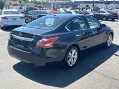 Used 2013  Nissan Altima 4dr Sdn I4 2&period;5 SV at Bulldog Motors near Pasco&comma; WA