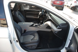 Used 2020  Toyota Camry 4d Sedan XLE AWD at Bulldog Motors near Pasco&comma; WA