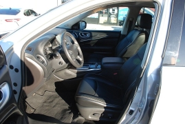 Used 2014  INFINITI QX60 4d SUV AWD at Bulldog Motors near Pasco&comma; WA