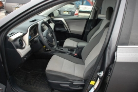 Used 2015  Toyota RAV4 4d SUV AWD LE at Bulldog Motors near Pasco&comma; WA