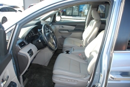 Used 2014 Honda Odyssey 4d Wagon EX-L at Bulldog Motors near Pasco, WA