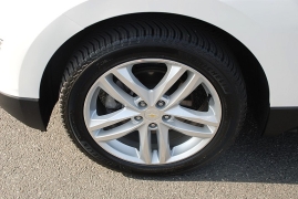 Used 2019 Chevrolet Equinox 4d SUV AWD Premier w/2LZ at Bulldog Motors near Pasco, WA