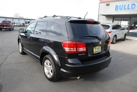 Used 2009  Dodge Journey 4d SUV FWD SXT at Bulldog Motors near Pasco&comma; WA