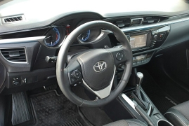 Used 2016  Toyota Corolla 4dr Sdn (Natl) at Bulldog Motors near Pasco, WA