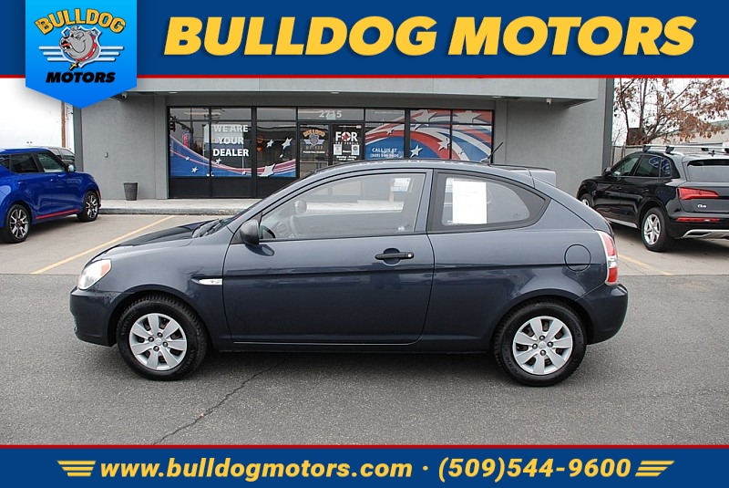 2011 Hyundai Accent GS Hatchback FWD