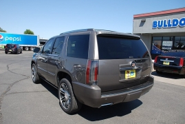 Used 2013 Cadillac Escalade 4d SUV AWD Premium at Bulldog Motors near Pasco, WA