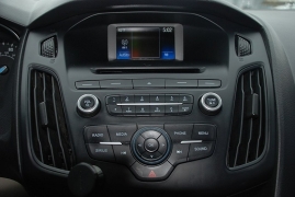 Used 2017  Ford Focus 4d Hatchback SE at Bulldog Motors near Pasco, WA