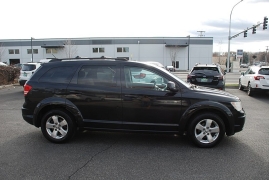 Used 2009  Dodge Journey 4d SUV FWD SXT at Bulldog Motors near Pasco&comma; WA